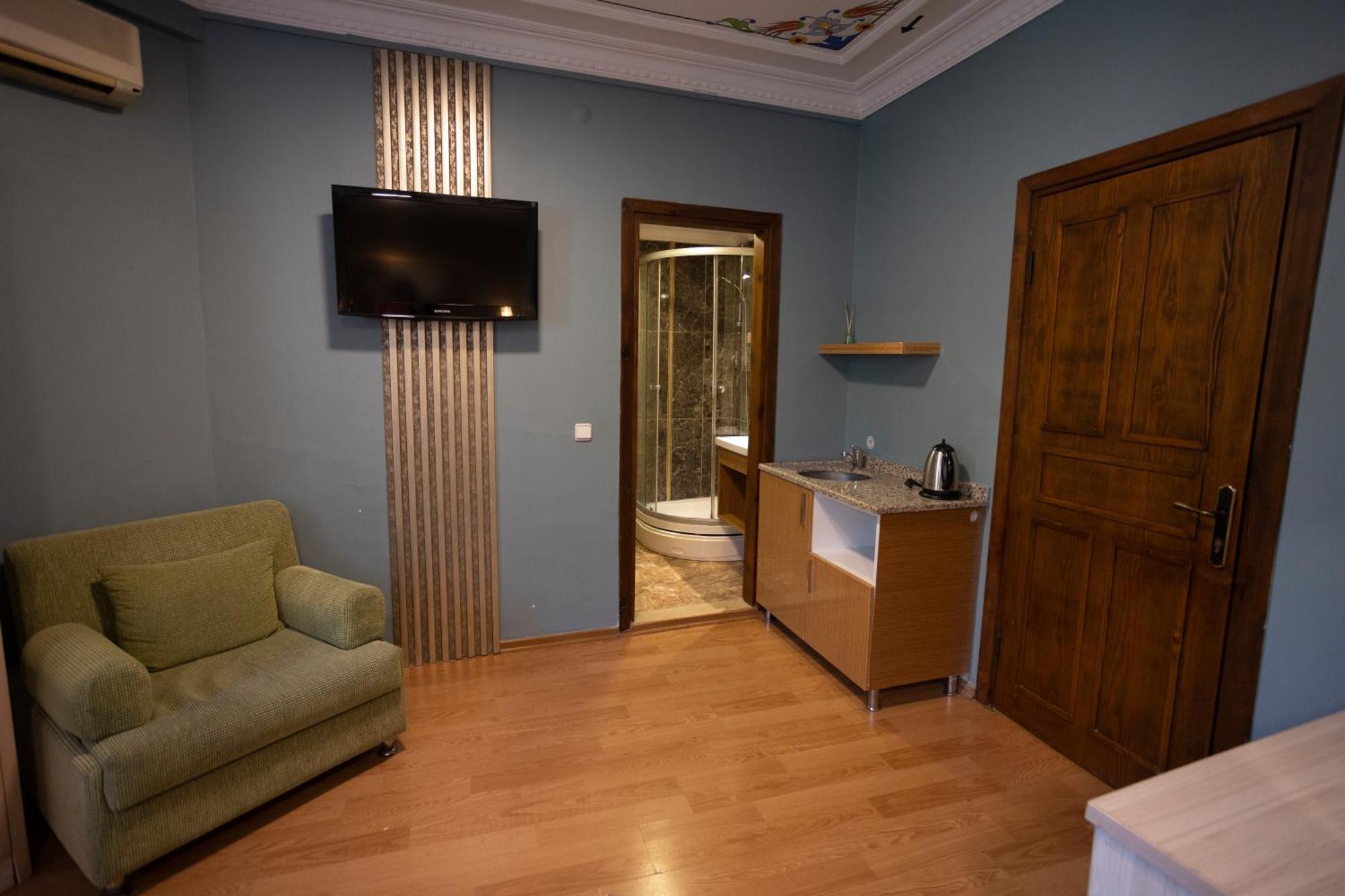 Tashkonak Studio Suites Istanbul Exterior photo